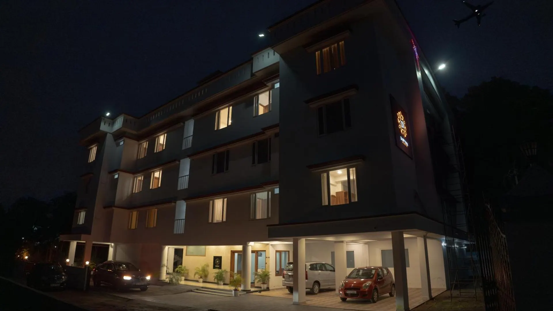 Hotel Daffodils Luxury Airport Suites Kochi Inde
