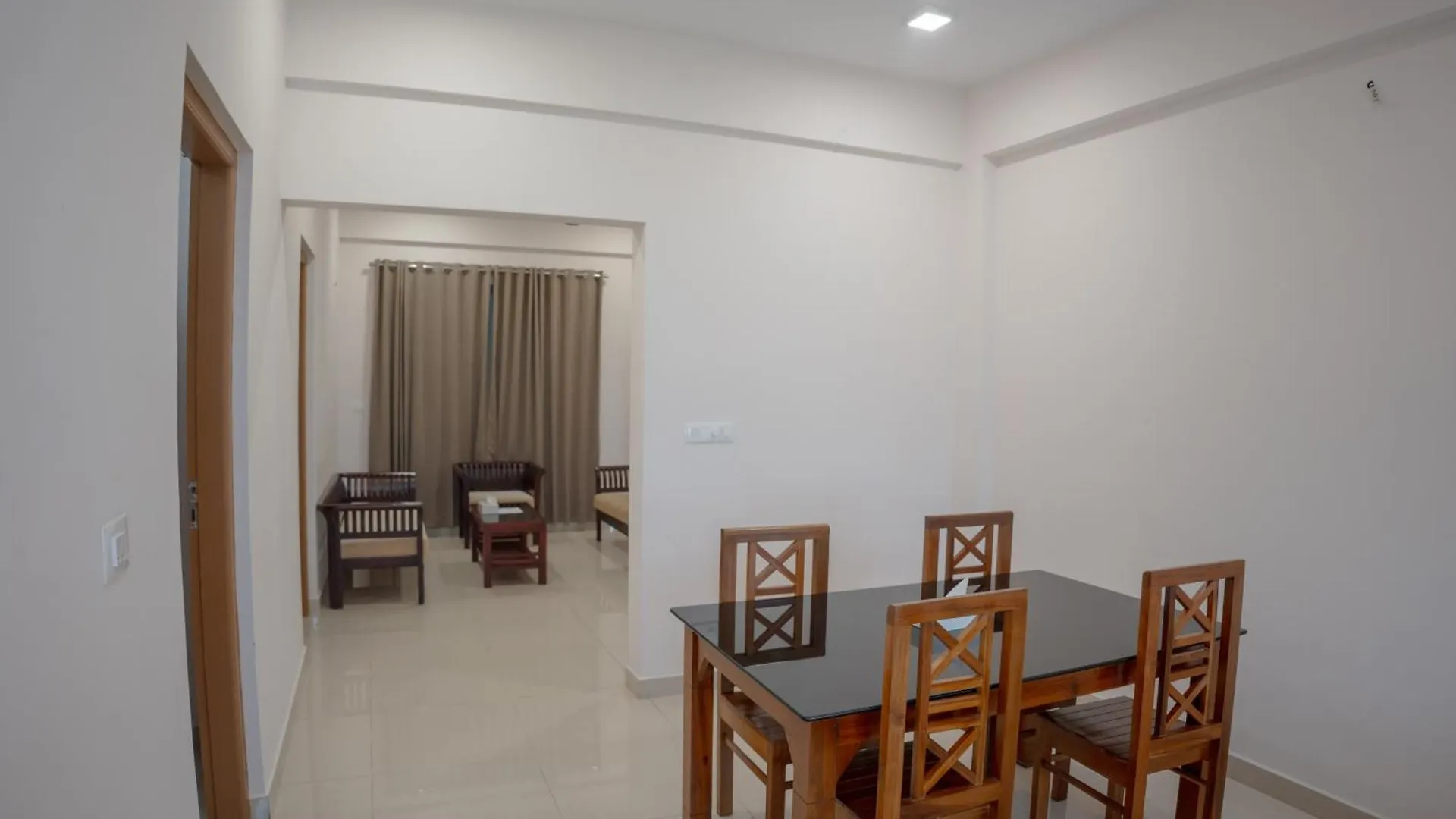 Daffodils Luxury Airport Suites Kochi