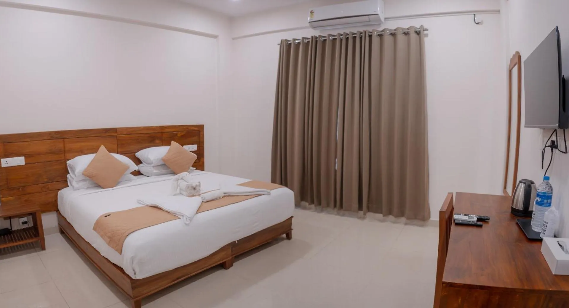 Daffodils Luxury Airport Suites Kochi